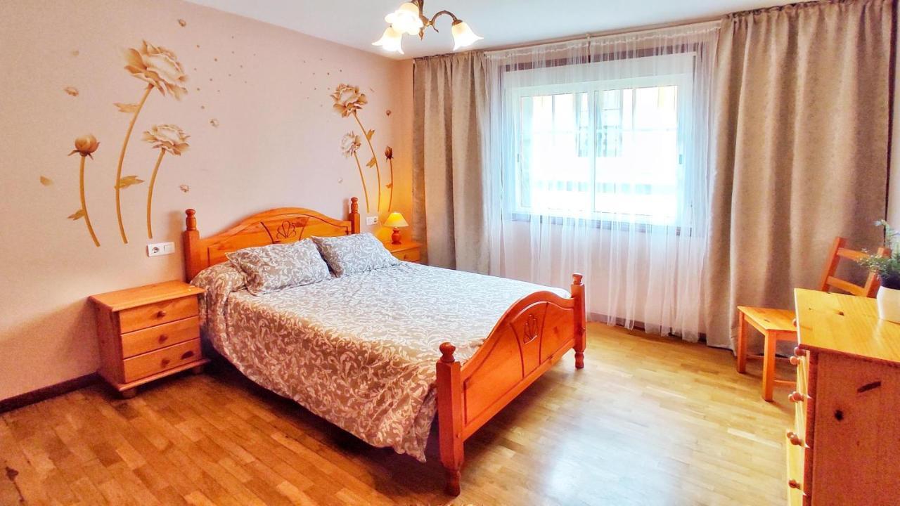 Apartamento Con Wifi En Casco Historico Betanzos Exterior foto